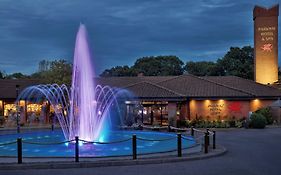 Parkway Hotel & Spa